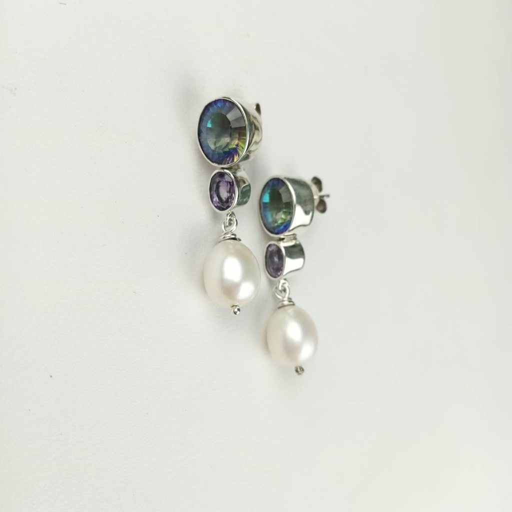 Aretes Místico