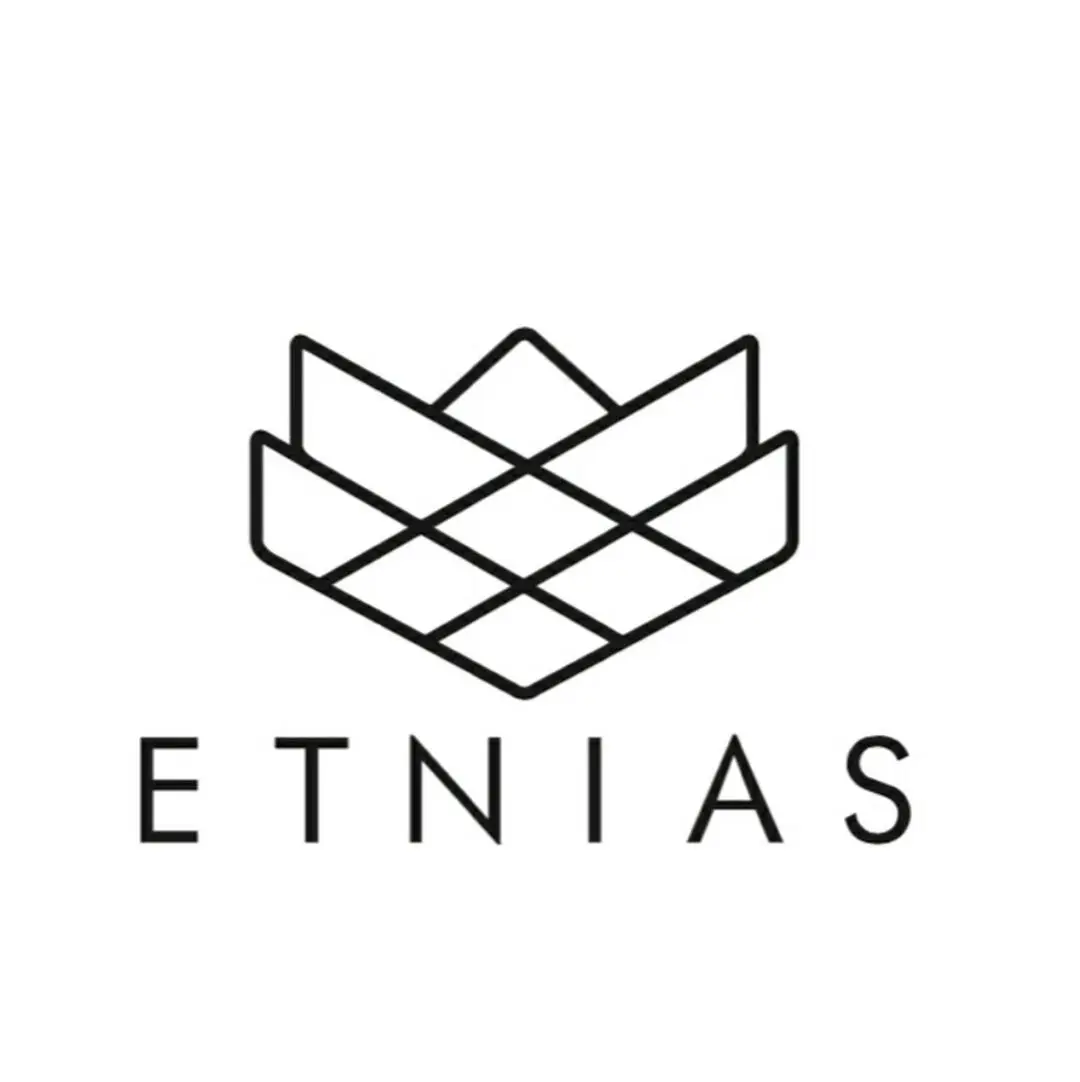 Etnias World